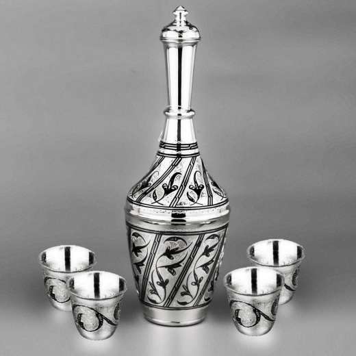 Серебряная кружка ручной работы