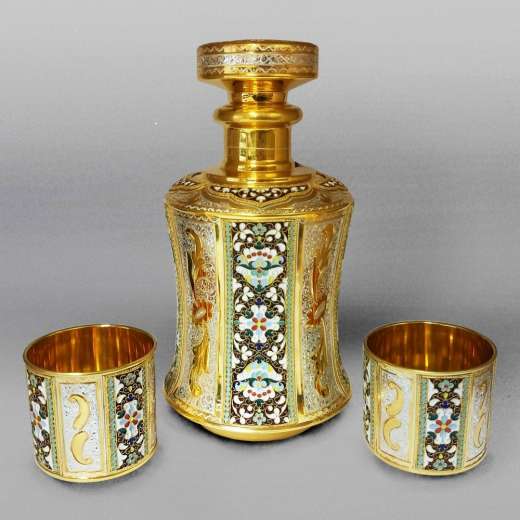 Серебряная кружка ручной работы