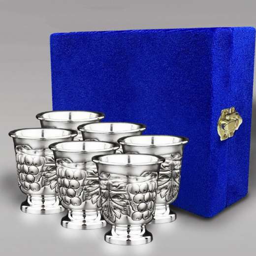 Серебряная кружка ручной работы