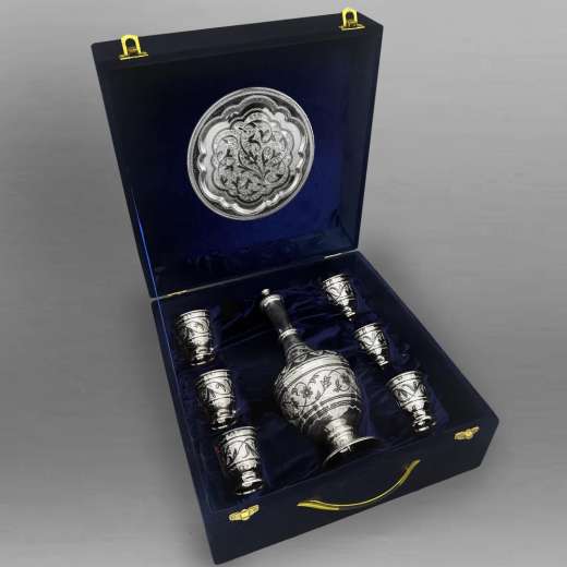 Серебряная кружка ручной работы