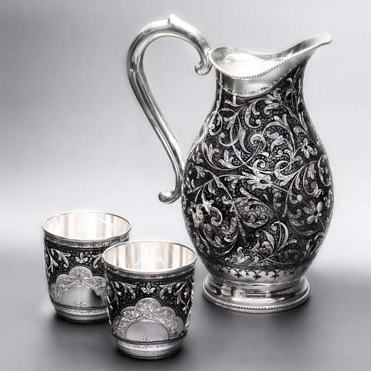 Серебряная кружка ручной работы