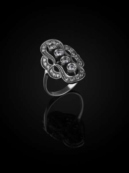 Серебряное кольцо Кубачи с фианитами Русалка, к260