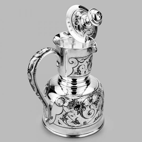 Серебряный графин с кубачинским орнаментом и гравировкой, 0,9 л, ГР058
