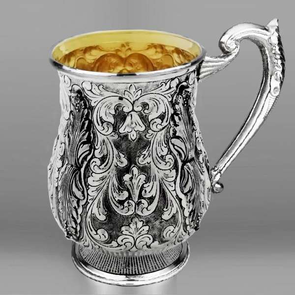 Серебряная кружка с оригинальным дизайном Ампир, КР124