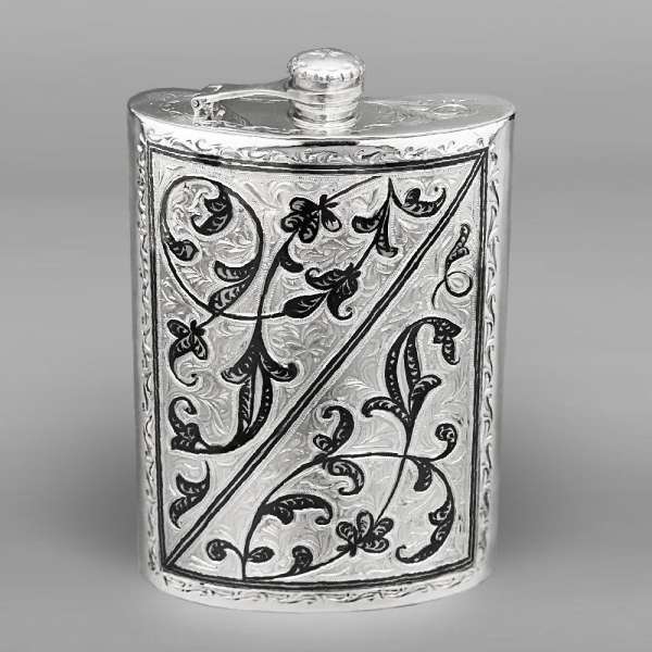 Серебряная фляжка с откидной крышкой Симметрия, ФЛ161