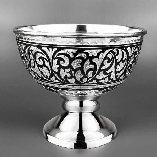 Серебряная конфетница Краса, КФ243