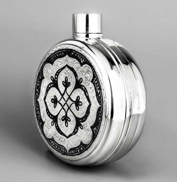 Фляга из серебра «Широкая», фл026