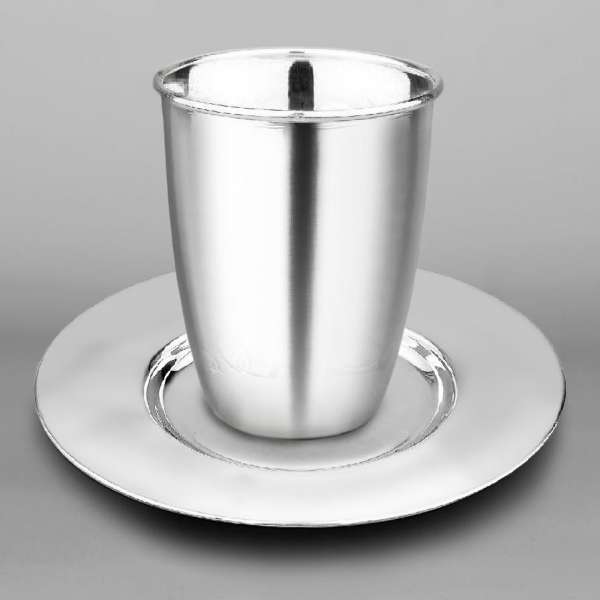 Сакан с блюдцем из серебра для кидуш , кид11