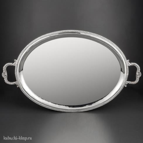 Подносы и тарелки